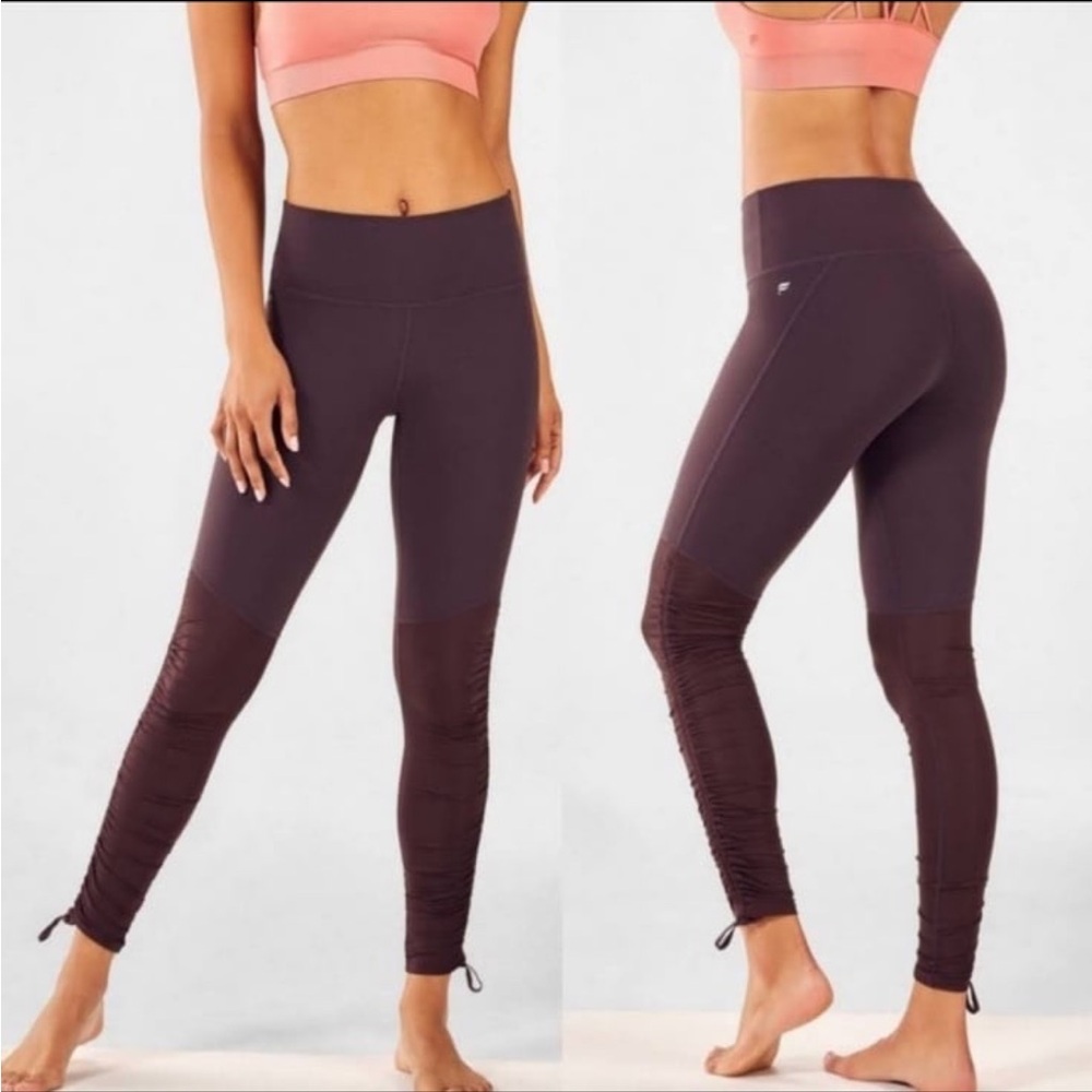 Fabletics Maroon Purple M Leggings Burgundy Cashel Ruched Tight